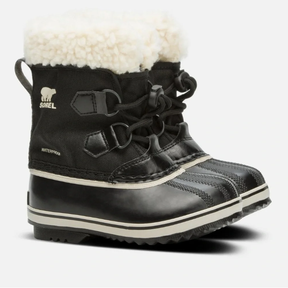 Sorel Yoot Pac Black Waterproof Snow Boots.